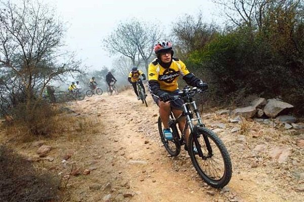 MULTI DAY CYCLING TOURS (2)